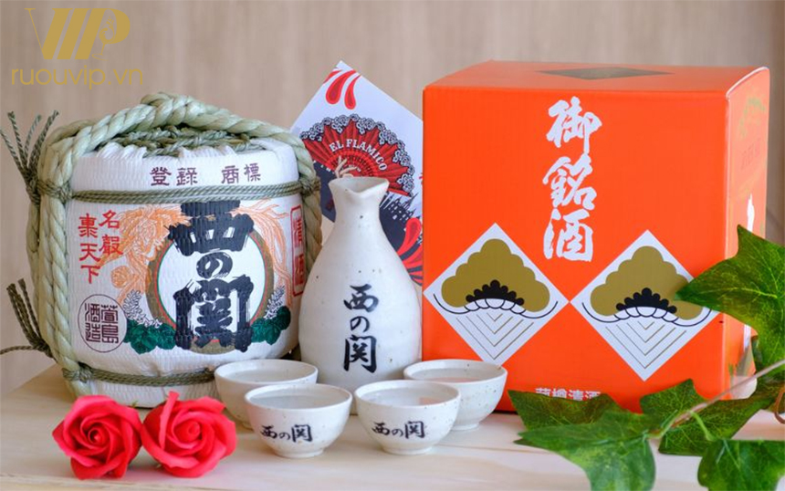 Rượu Sake Nishinoseki Hana Thùng